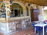 Restaurant & Bar